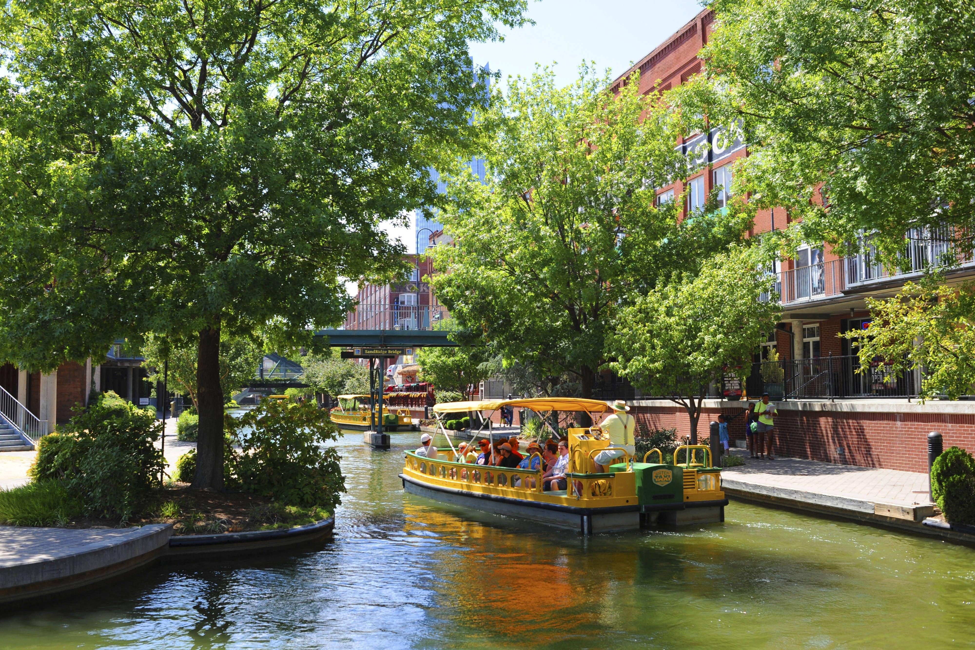 Holiday Inn Express & Suites Oklahoma City Downtown - Bricktown By Ihg Eksteriør bilde