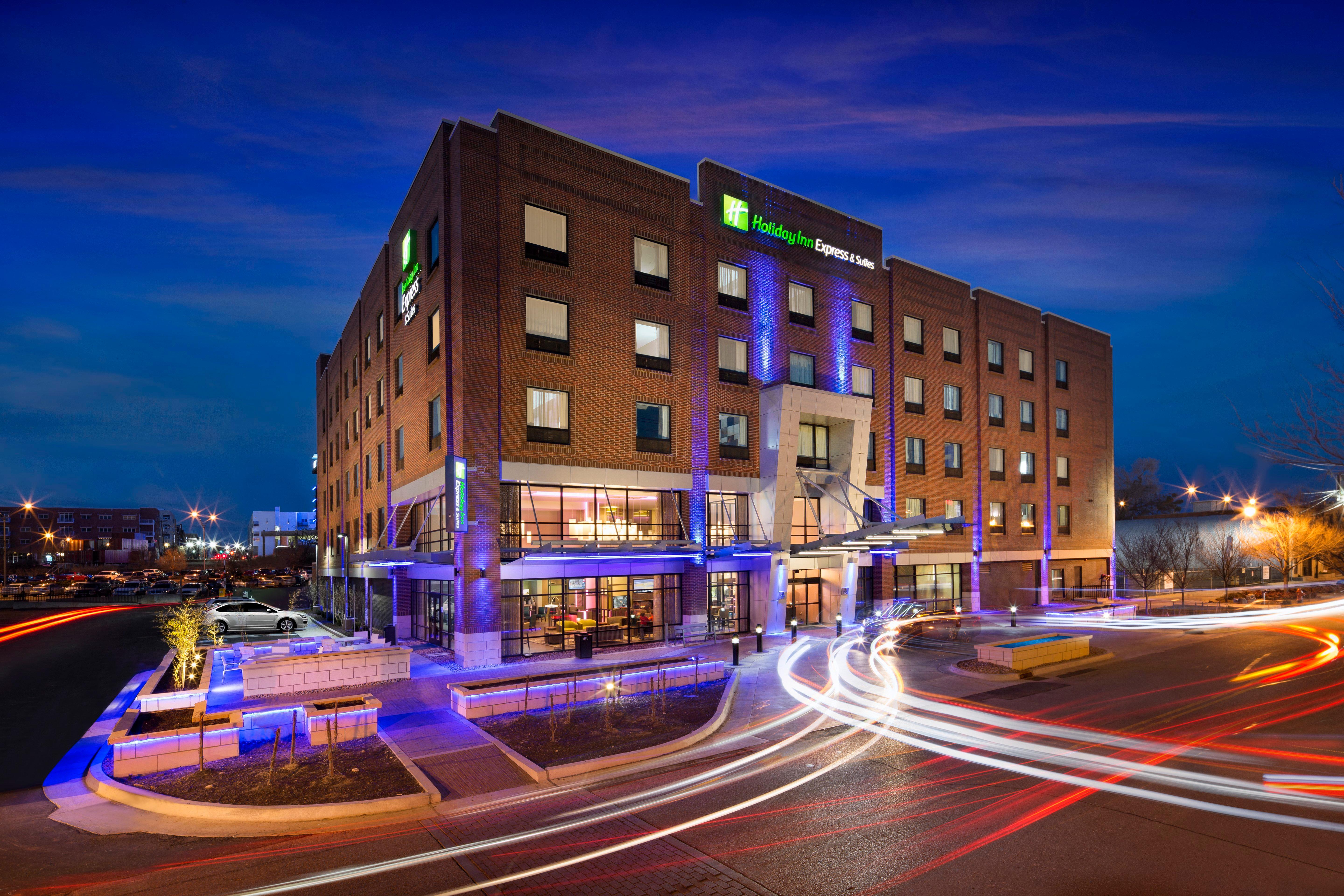 Holiday Inn Express & Suites Oklahoma City Downtown - Bricktown By Ihg Eksteriør bilde