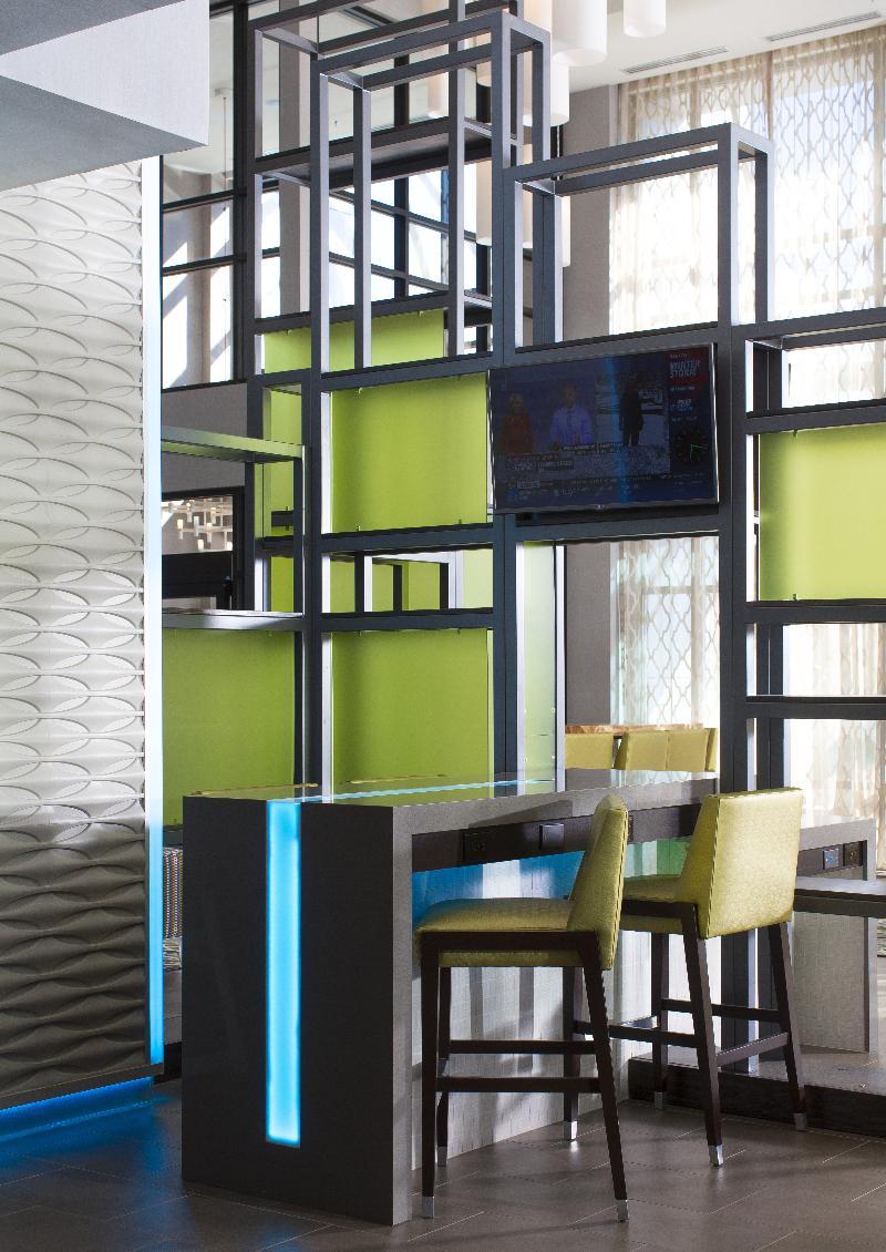 Holiday Inn Express & Suites Oklahoma City Downtown - Bricktown By Ihg Eksteriør bilde