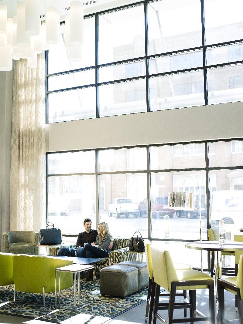 Holiday Inn Express & Suites Oklahoma City Downtown - Bricktown By Ihg Eksteriør bilde