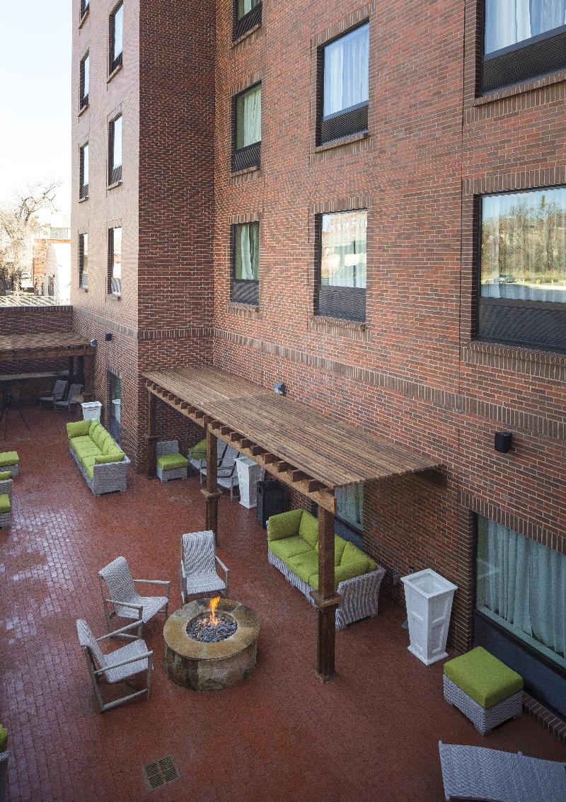 Holiday Inn Express & Suites Oklahoma City Downtown - Bricktown By Ihg Eksteriør bilde